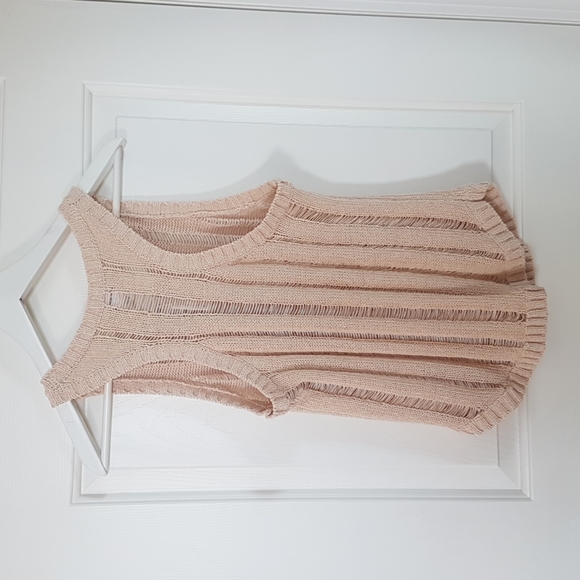 🎉Sold at MarketPlace🎉NWT - Club Monaco Tank - Size XS - Picture 6 of 6